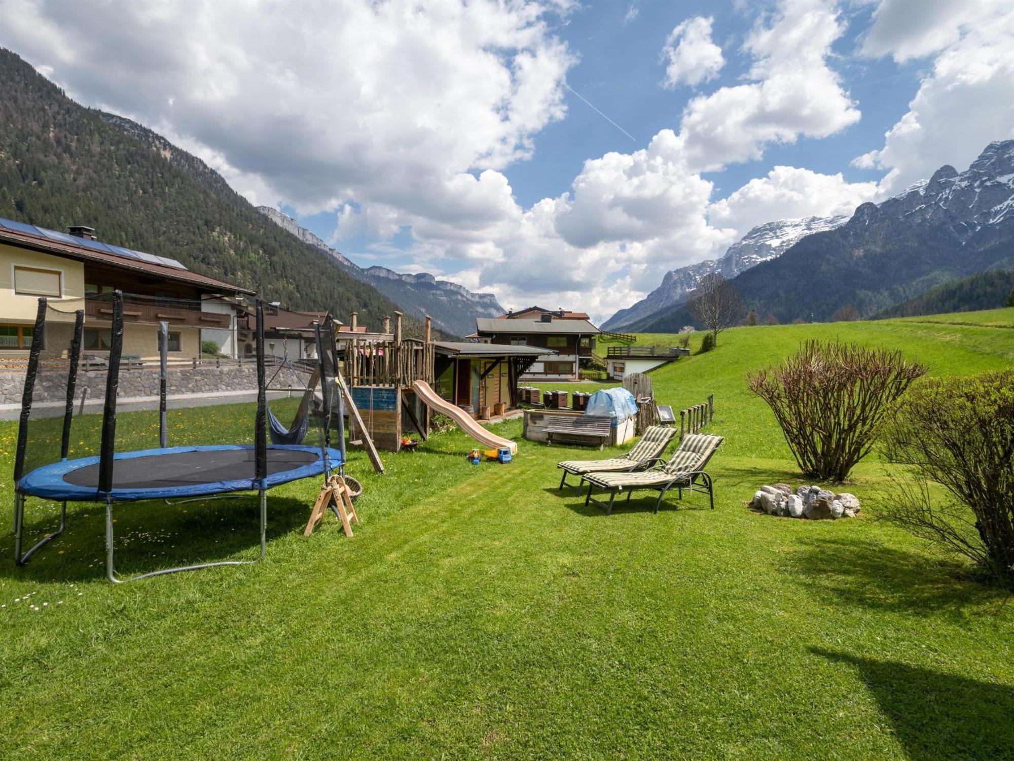 Ferienhaus & -Wohnung Flatscher Waidring Bagian luar foto