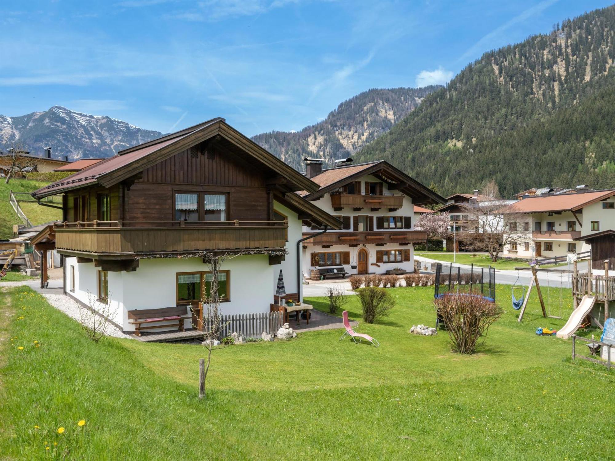Ferienhaus & -Wohnung Flatscher Waidring Bagian luar foto