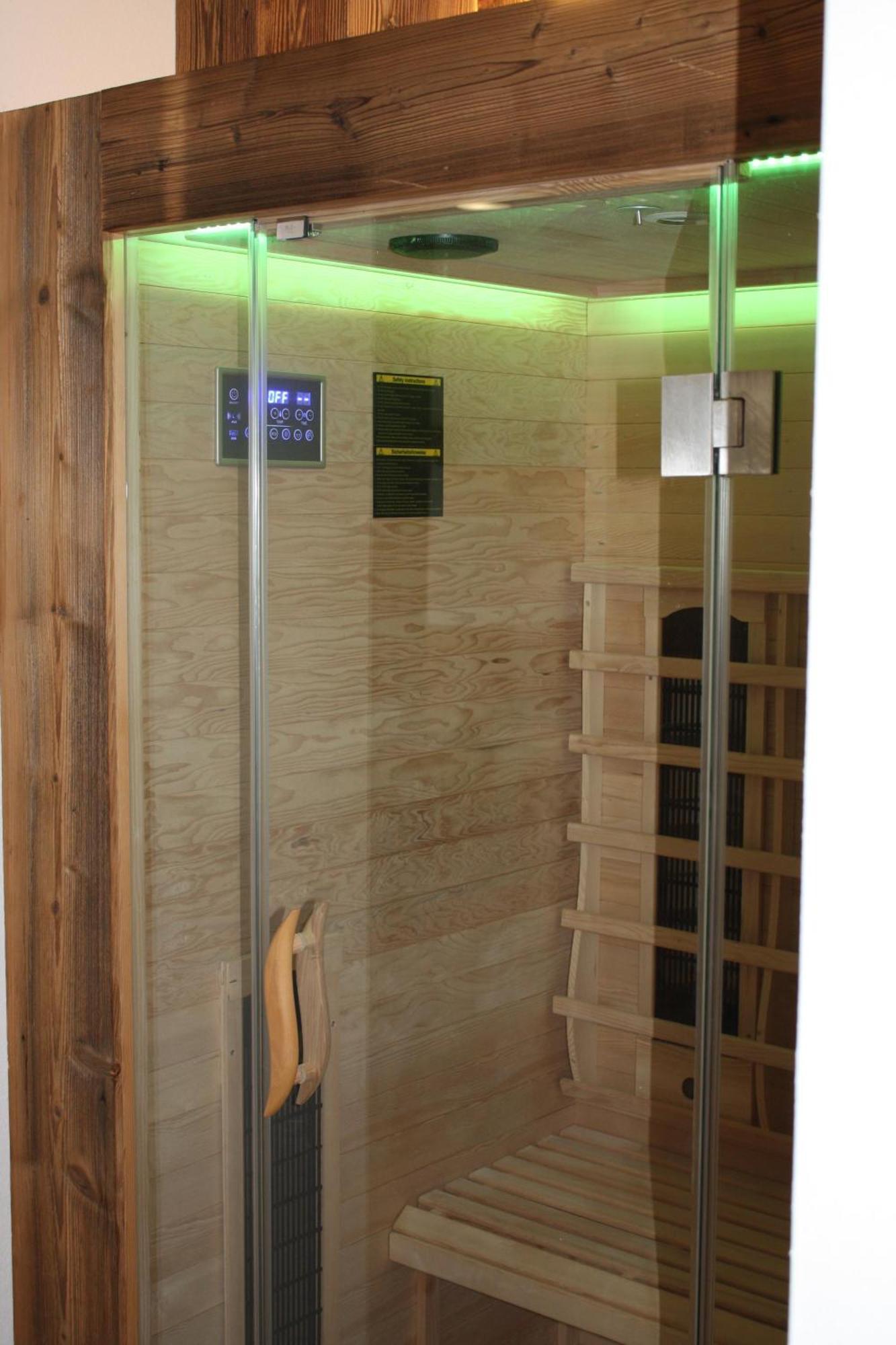 Ferienhaus & -Wohnung Flatscher Waidring Bagian luar foto