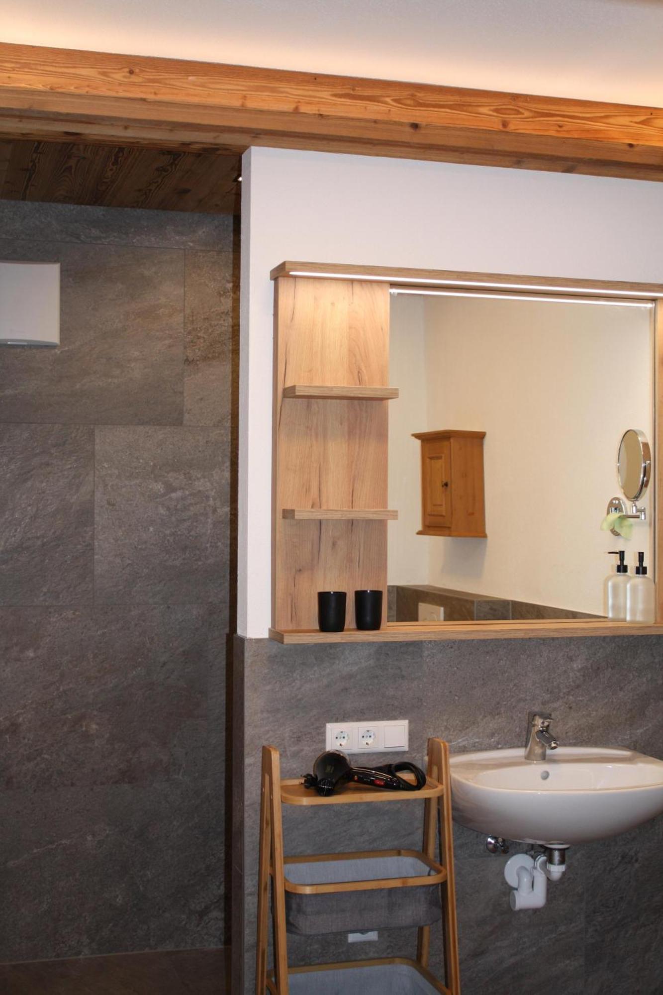 Ferienhaus & -Wohnung Flatscher Waidring Bagian luar foto