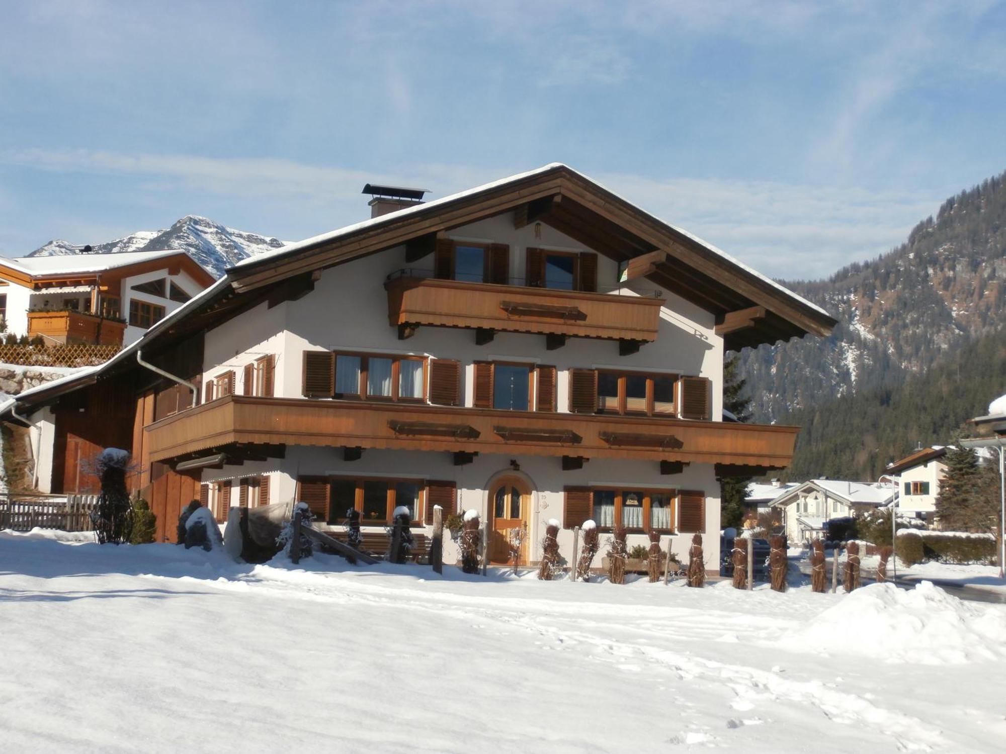 Ferienhaus & -Wohnung Flatscher Waidring Bagian luar foto